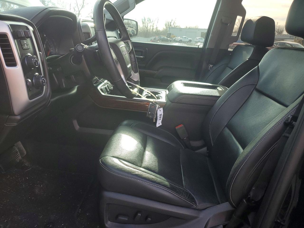 2018 GMC Sierra K1500 slt