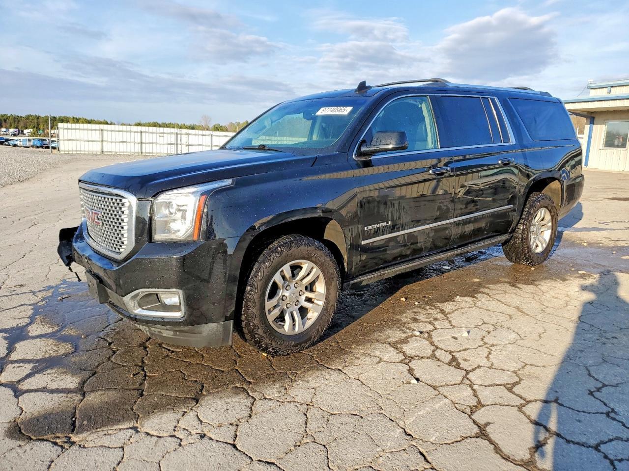 2017 GMC Yukon xl Denali