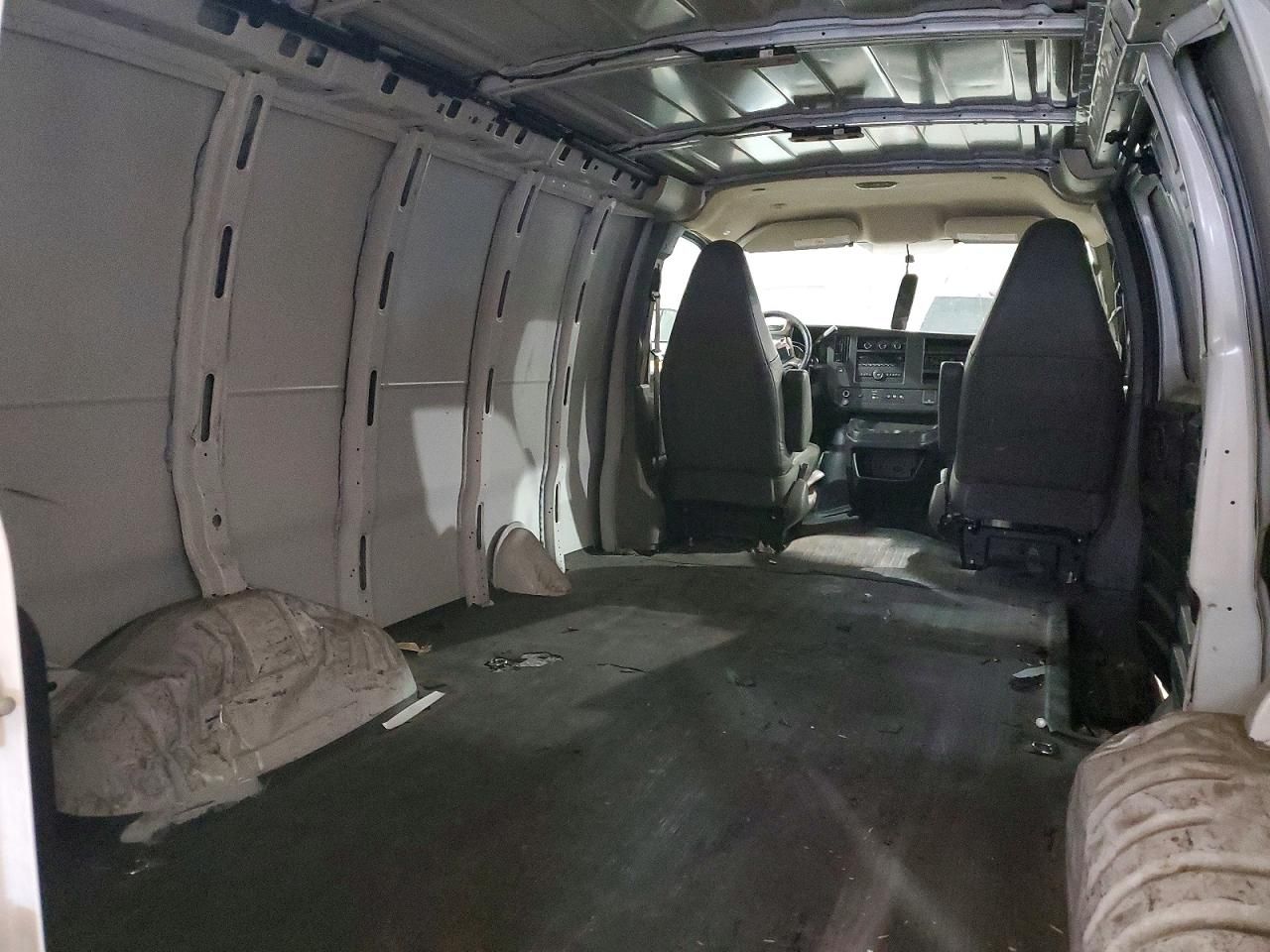 2019 GMC Savana G3500