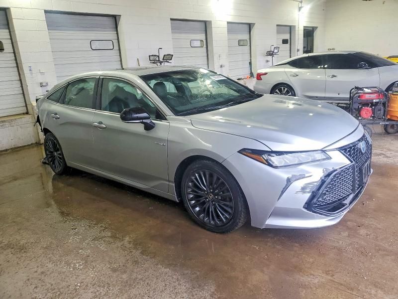 2021 Toyota Avalon xse