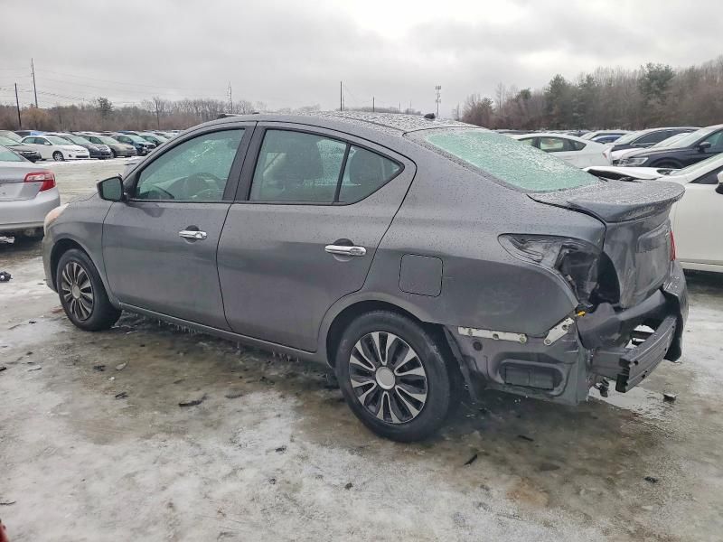 2016 Nissan Versa s