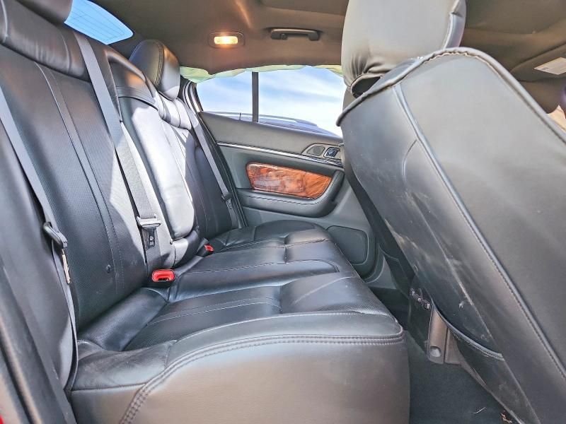 2014 Lincoln Townhouse MKS