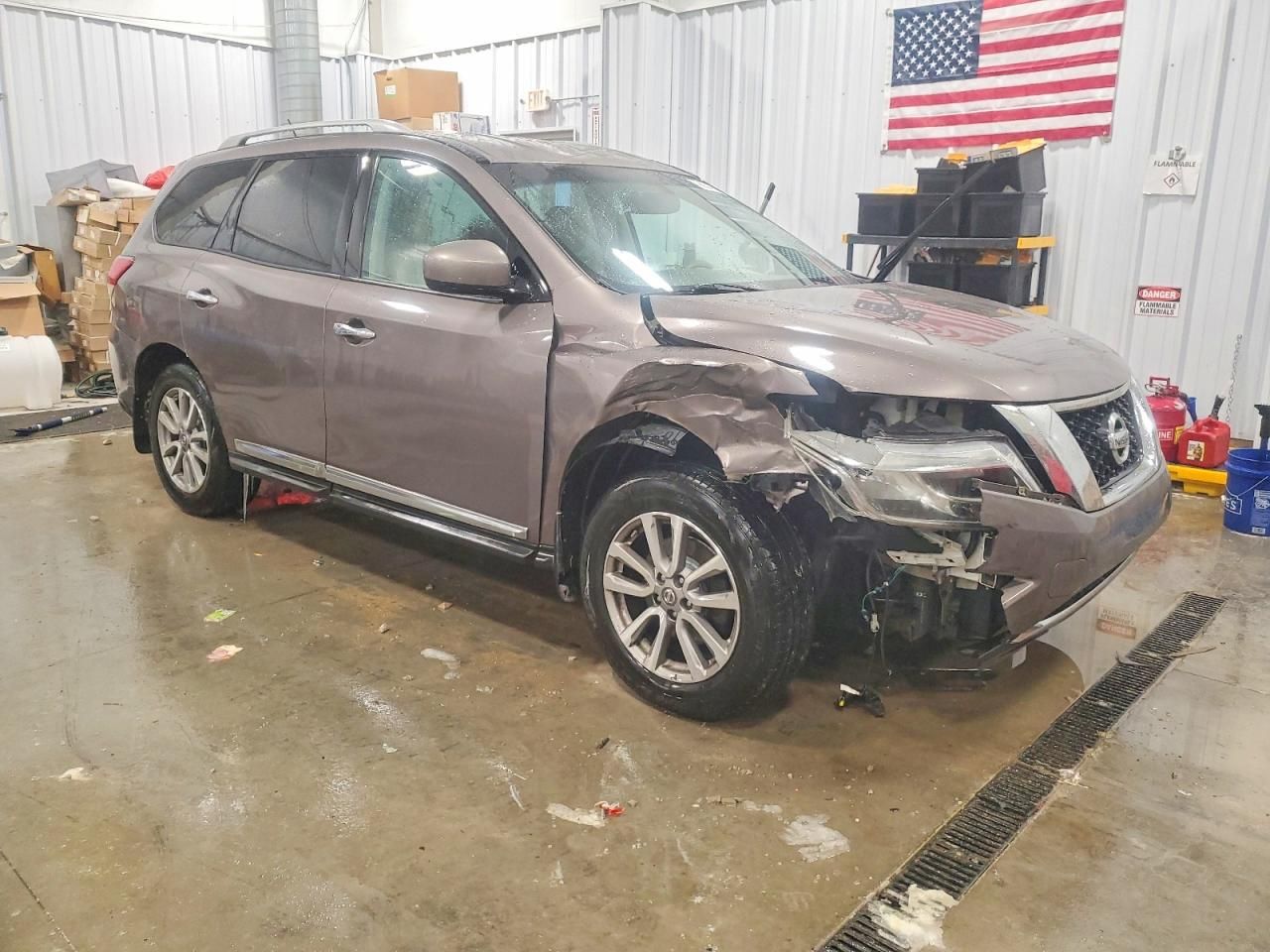 2014 Nissan Pathfinder s