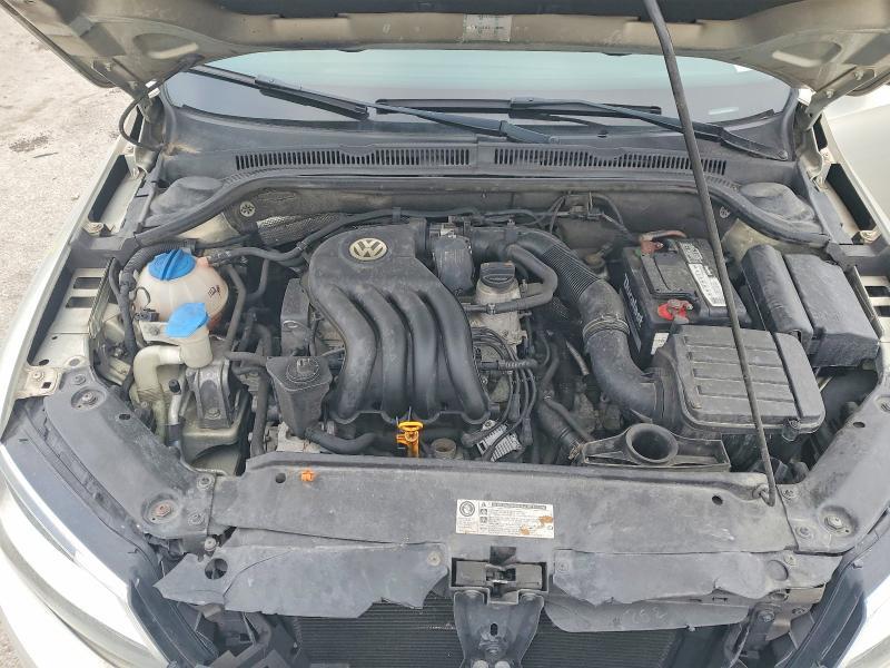 2011 Volkswagen Jetta Base