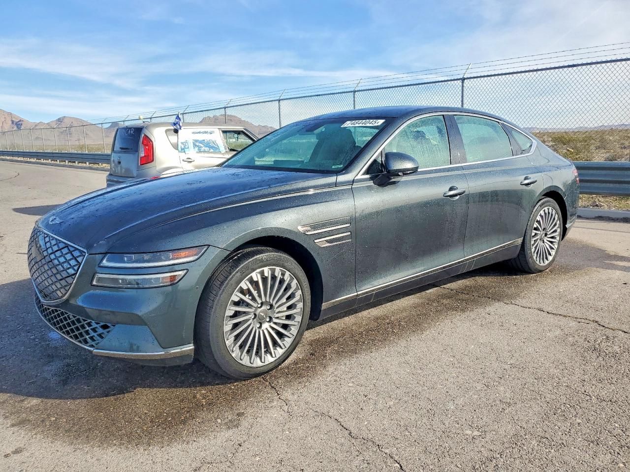 2023 Genesis G80