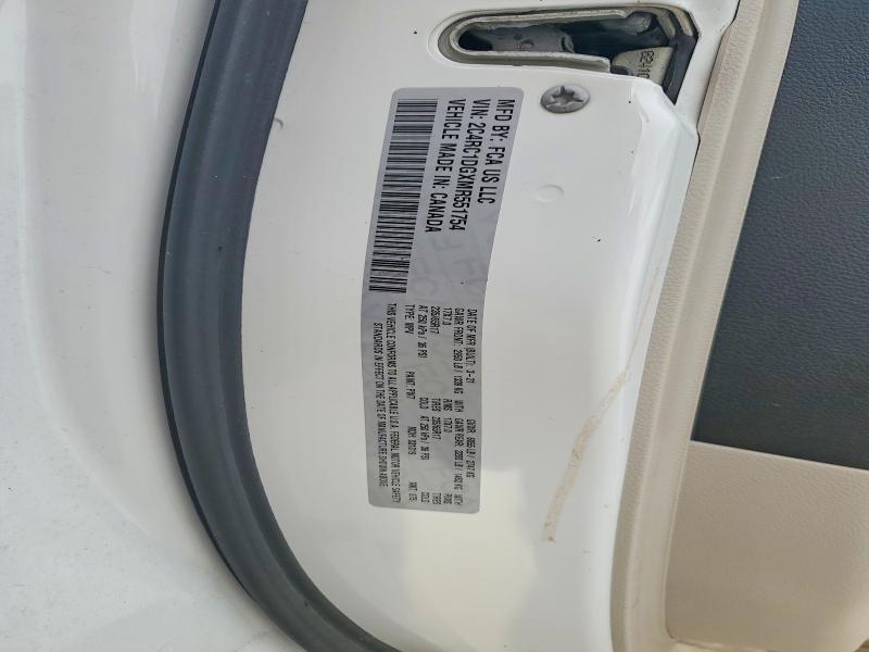 2021 Chrysler Voyager lxi