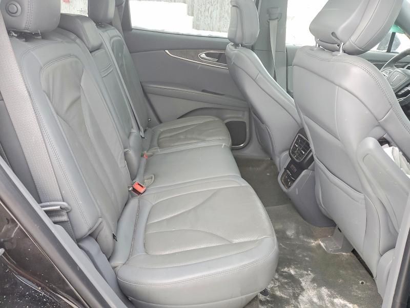 2020 Lincoln Nautilus Reserve