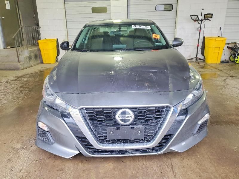 2020 Nissan Altima s