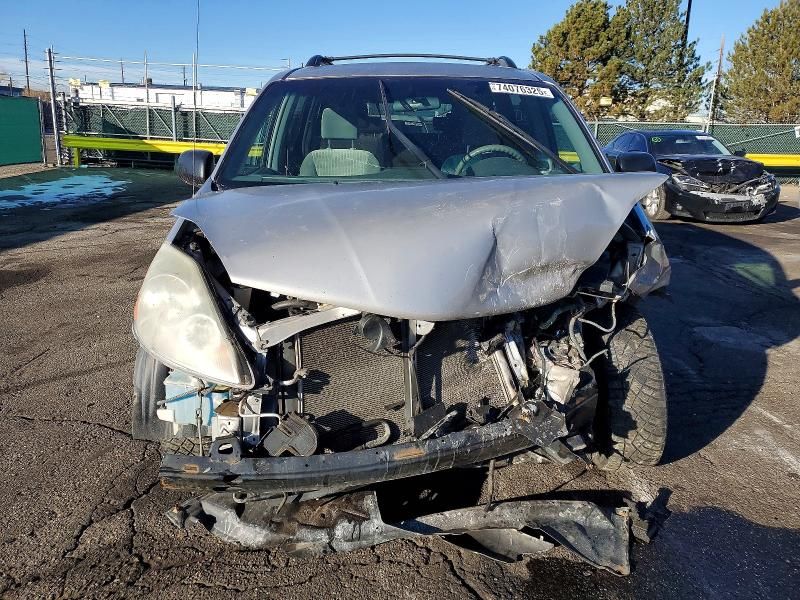 2007 Toyota Sienna ce