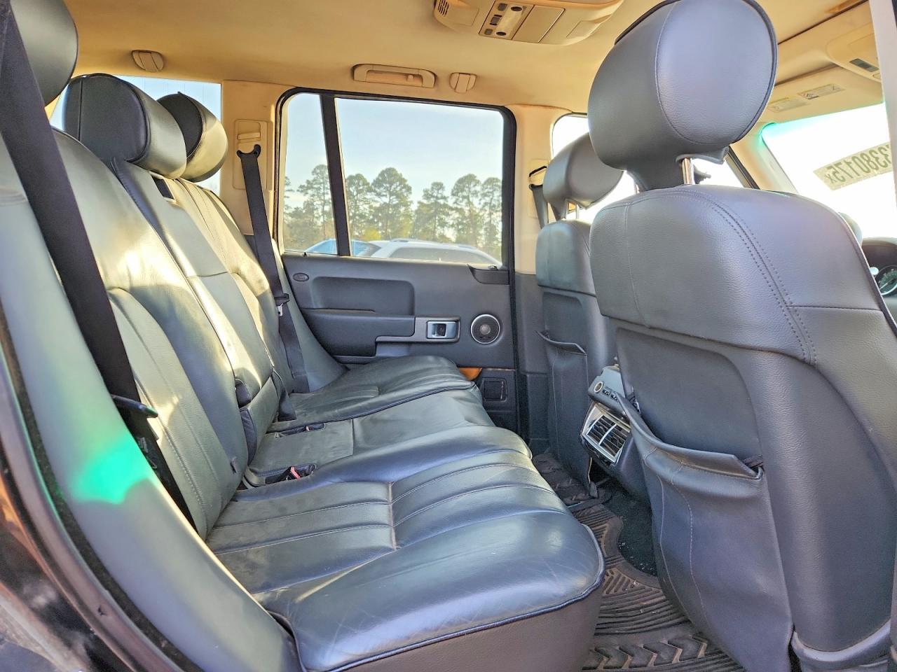 2005 Land Rover Range Rover hse