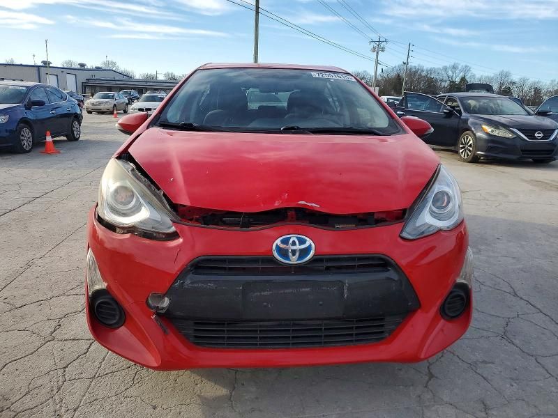 2015 Toyota Prius c
