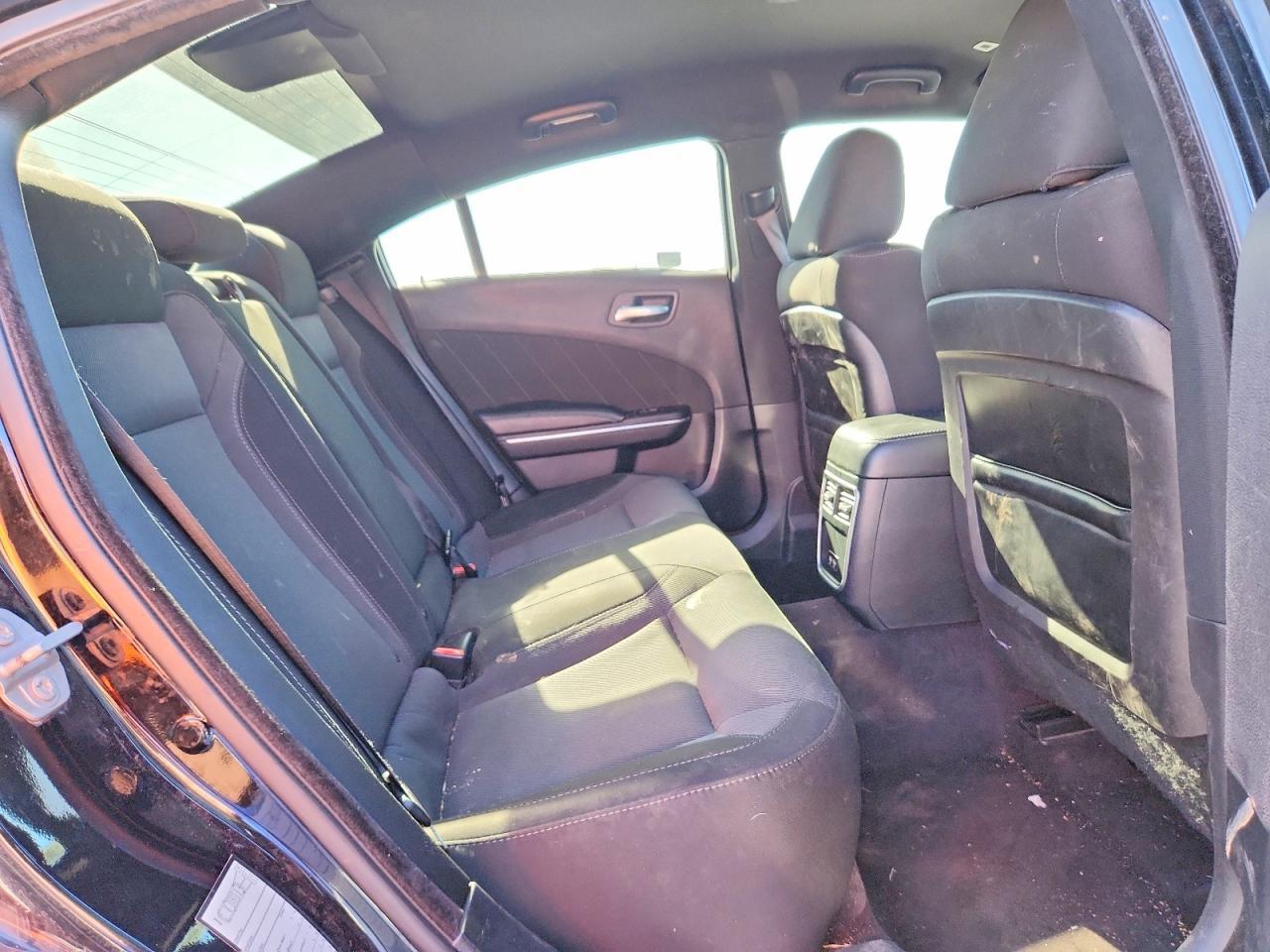 2017 Dodge Charger sxt