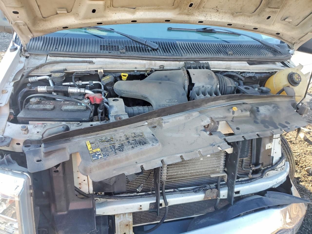 2013 Ford Econoline E250 van