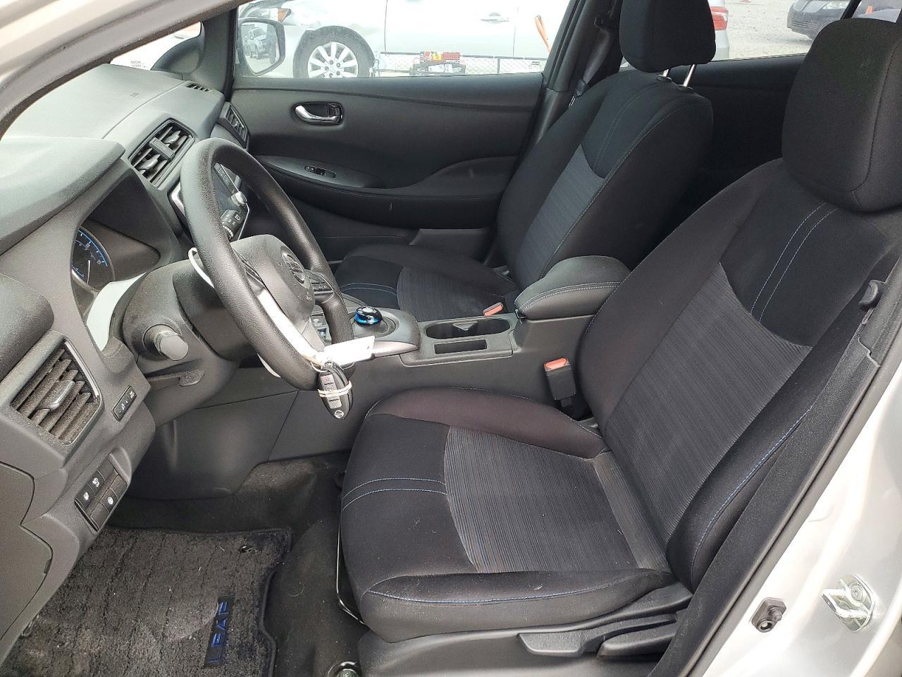 2022 Nissan Leaf s Plus