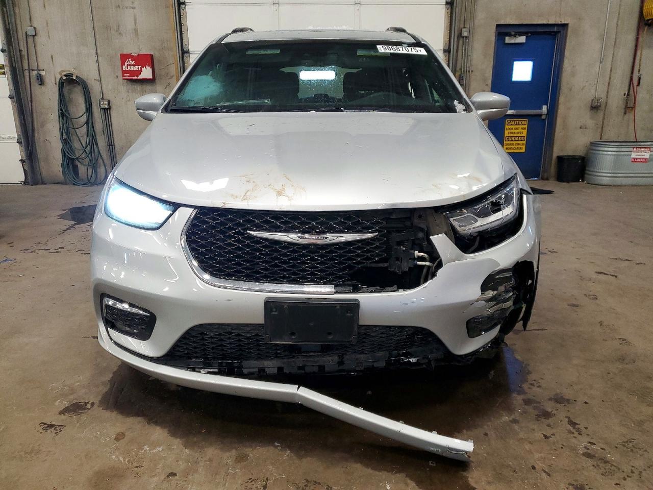 2022 Chrysler Pacifica Touring
