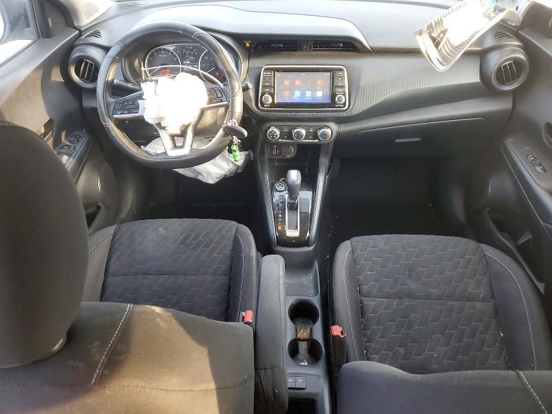 2021 Nissan Kicks s