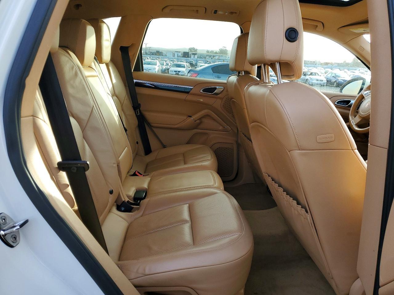 2012 Porsche Cayenne