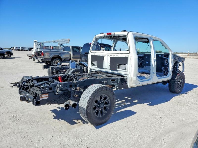 2022 Ford F350 Truck cab and Chassis