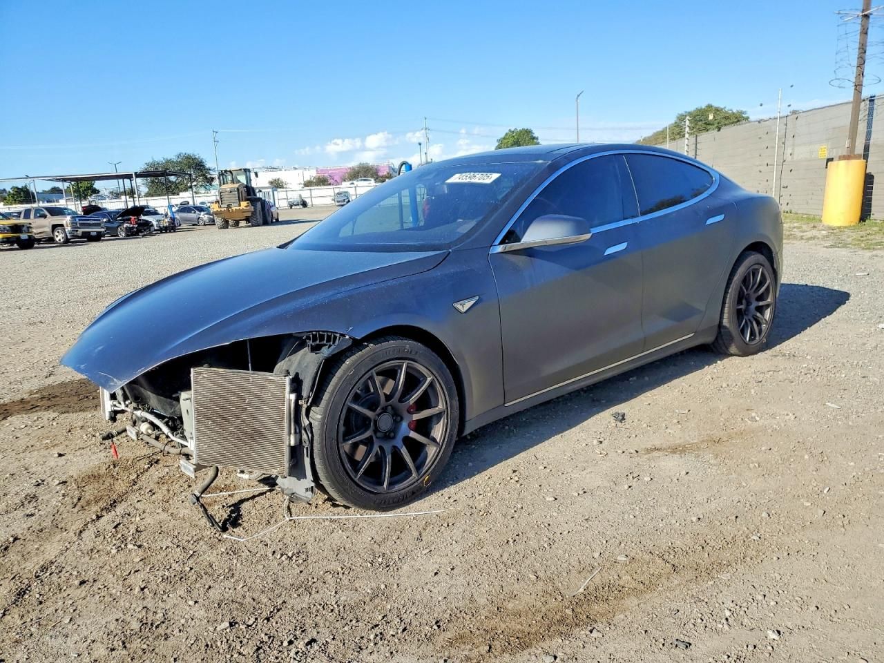 2015 Tesla Model s 85D