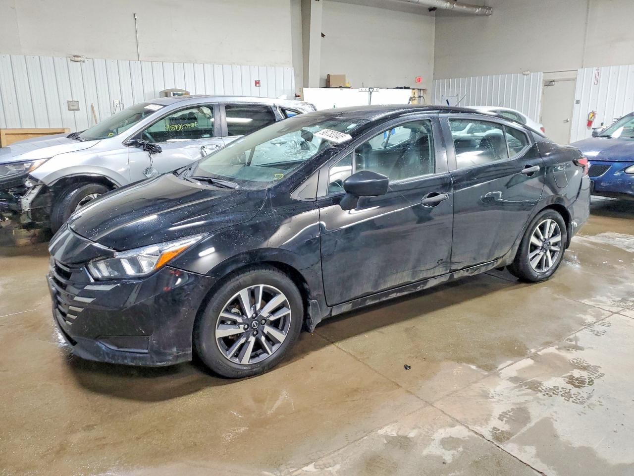 2023 Nissan Versa s