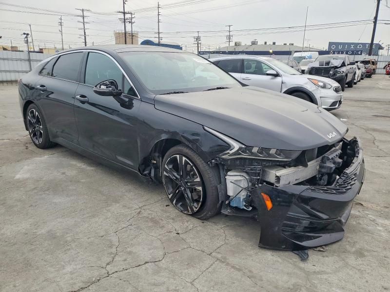 2022 KIA K5 gt Line