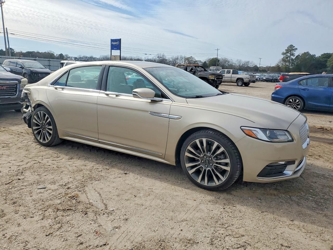 2017 Lincoln Continental Select