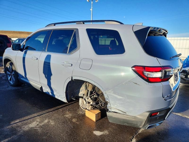 2024 Honda Pilot Touring