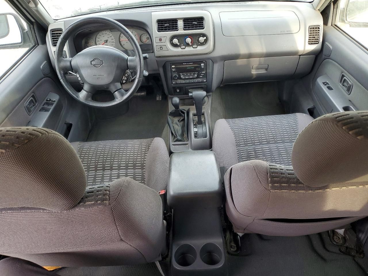 2001 Nissan Xterra xe
