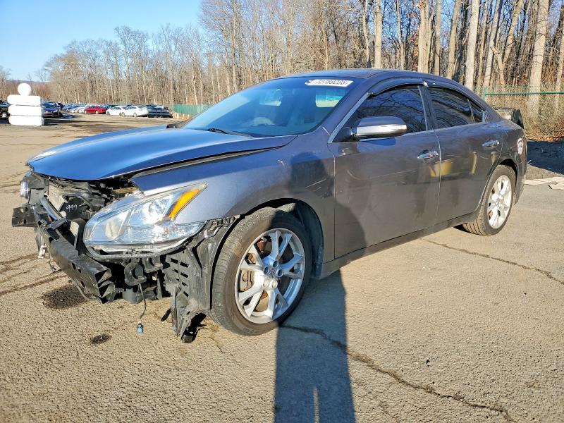 2014 Niss Maxima 3.5 s