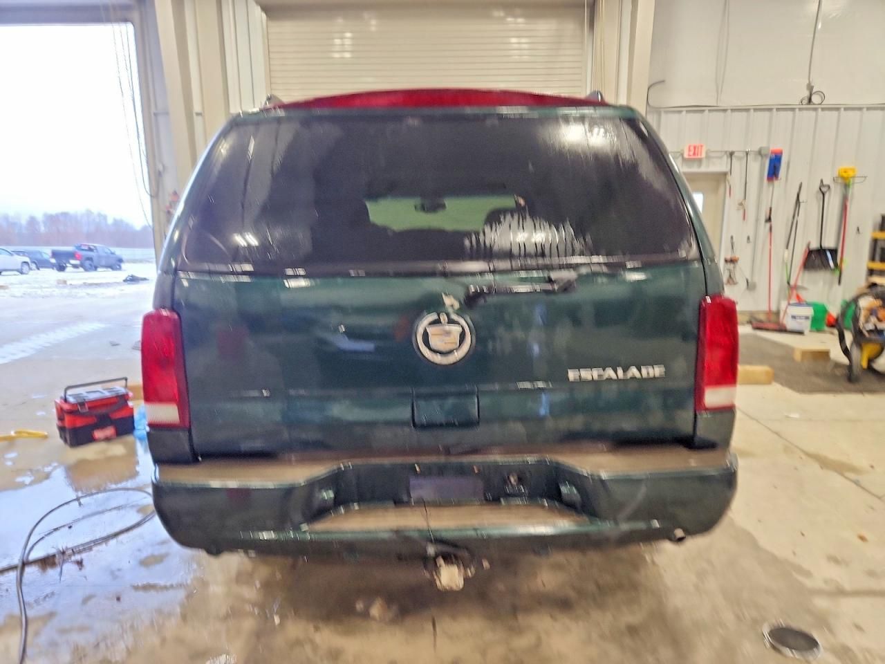 2003 Cadillac Escalade Luxury