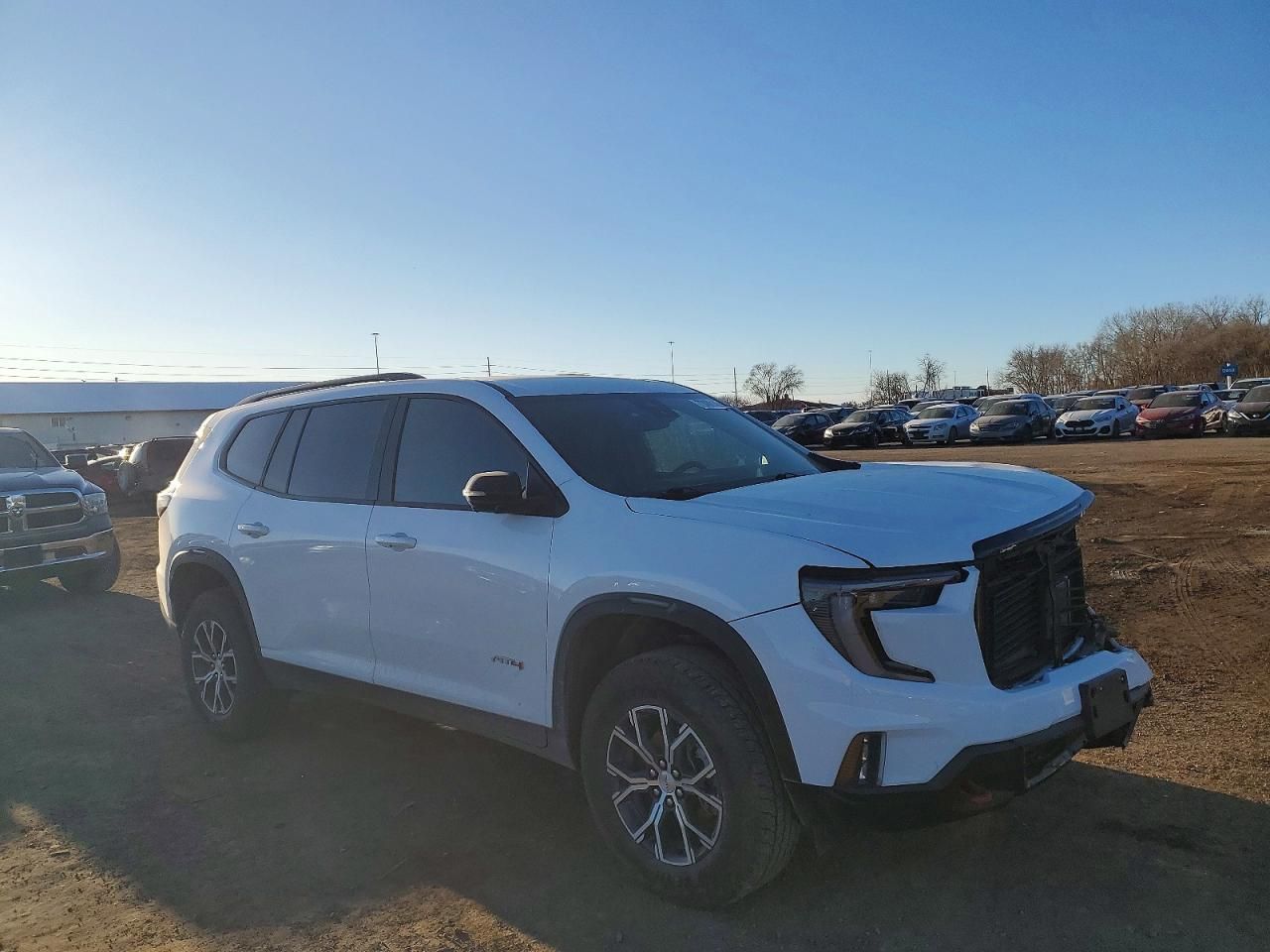 2025 GMC Acadia AT4