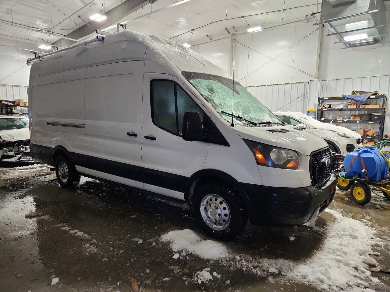 2023 Ford Transit Cargo van t