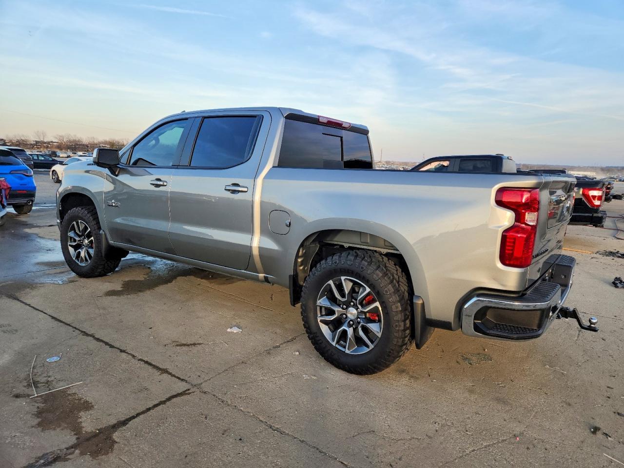 2024 Chevrolet Silverado C1500 LT