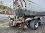 2015 Heil Tank Trailer