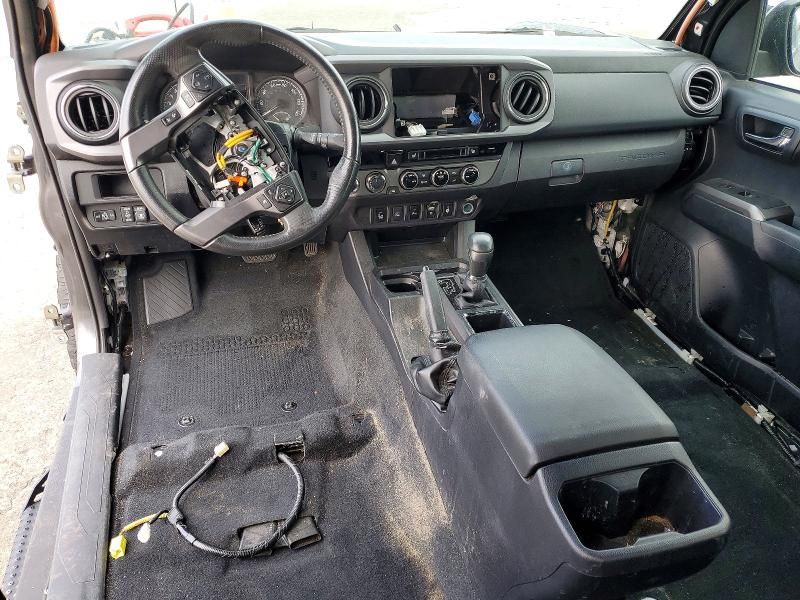 2017 Toyota Tacoma Double cab