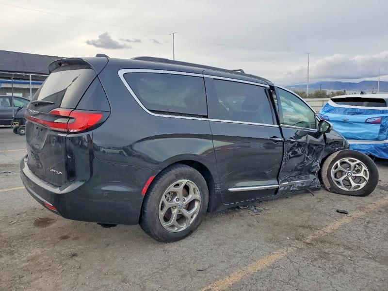 2022 Chrysler Pacifica Limited