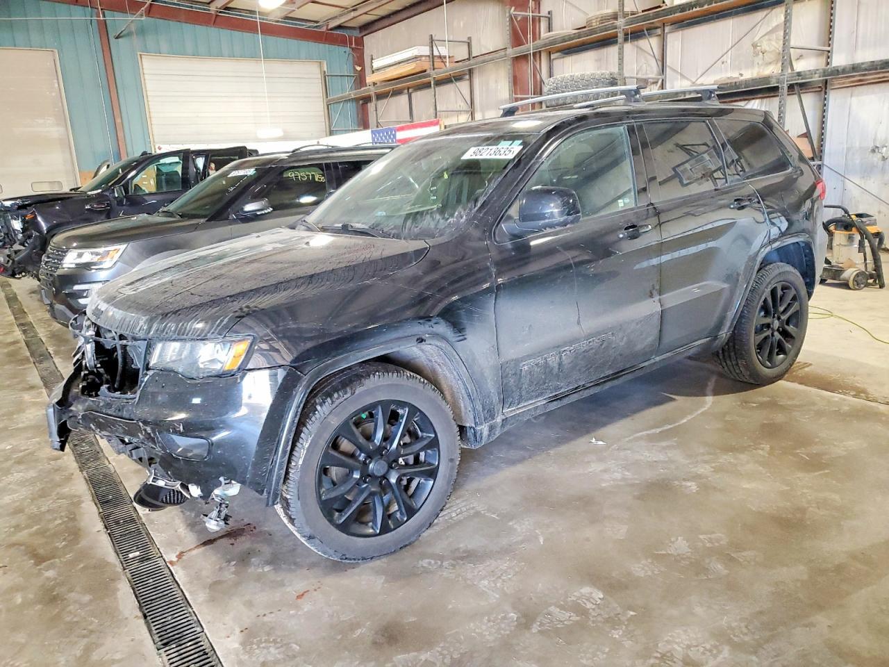 2019 Jeep Grand Cherokee Laredo
