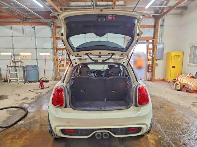 2017 Mini Cooper s