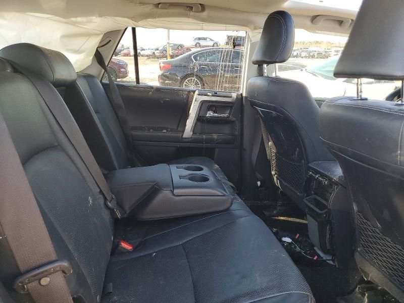 2018 Toyota 4runner SR5