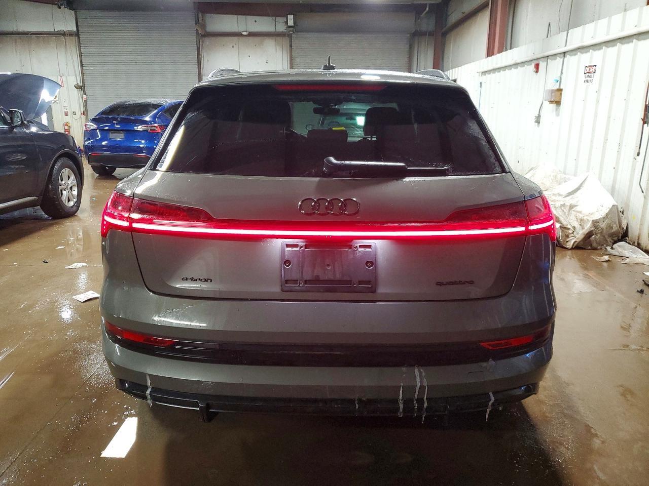 2022 Audi E-tron Chronos