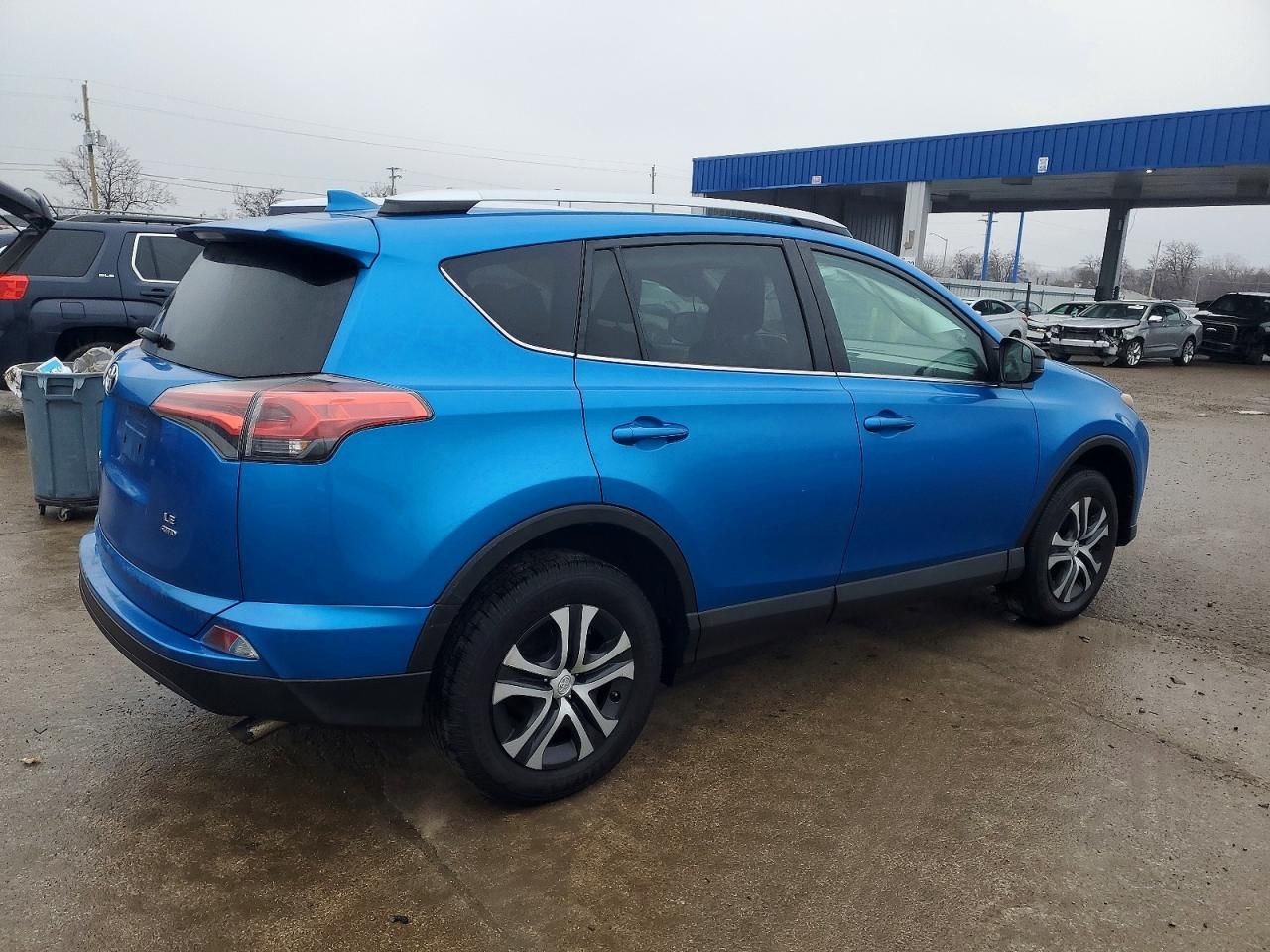 2016 Toyota Rav4 le