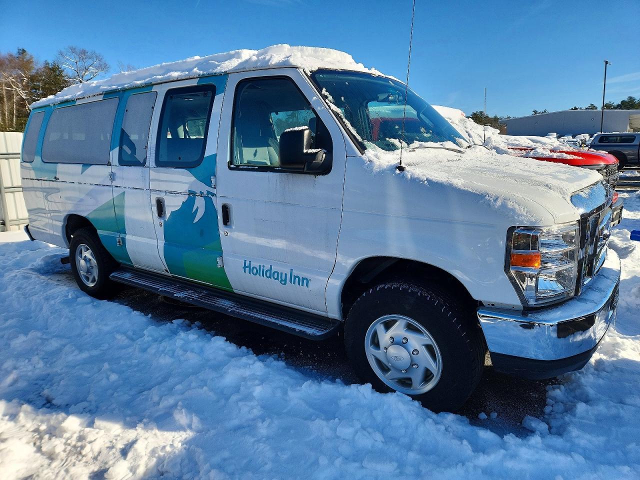 2013 Ford Econoline E350 Super Duty Wagon