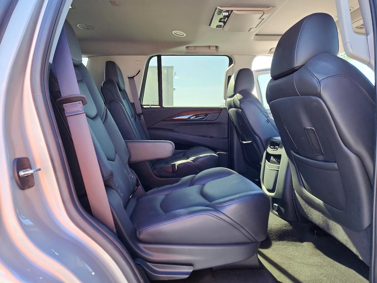 2020 Cadillac Escalade Premium Luxury