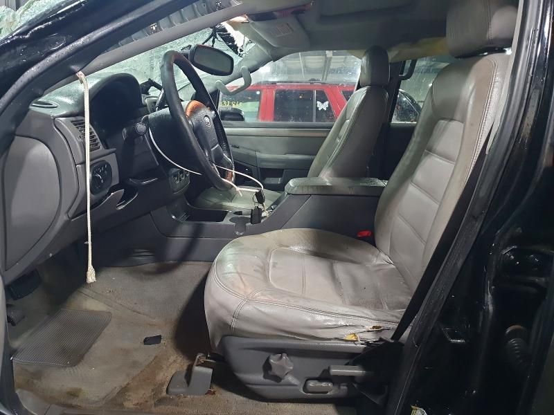 2004 Ford Explorer xlt