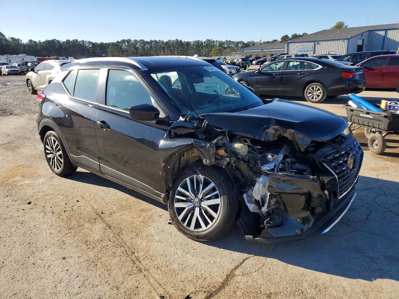 2021 Nissan Kicks sv