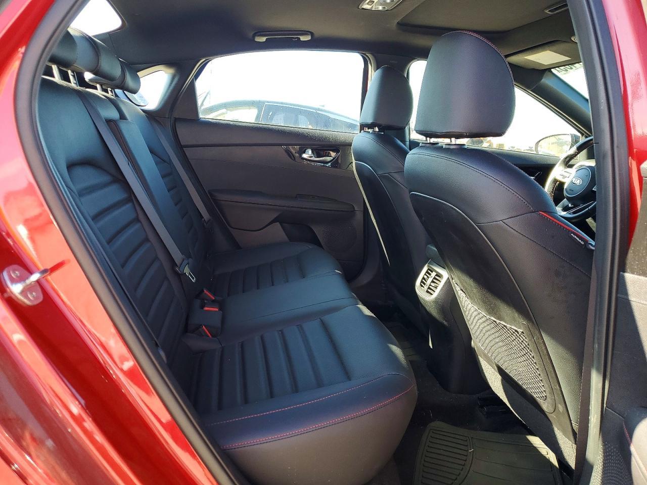 2021 KIA Forte gt