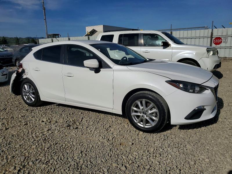 2016 Mazda 3 Sport