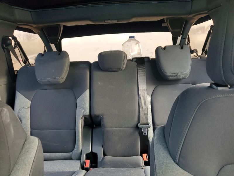 2021 Ford Bronco Base