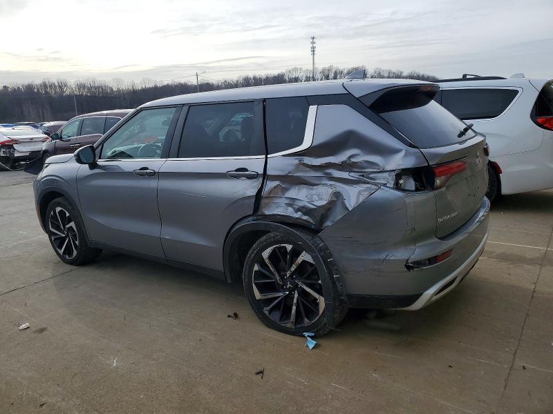 2023 Mitsubishi Outlander se