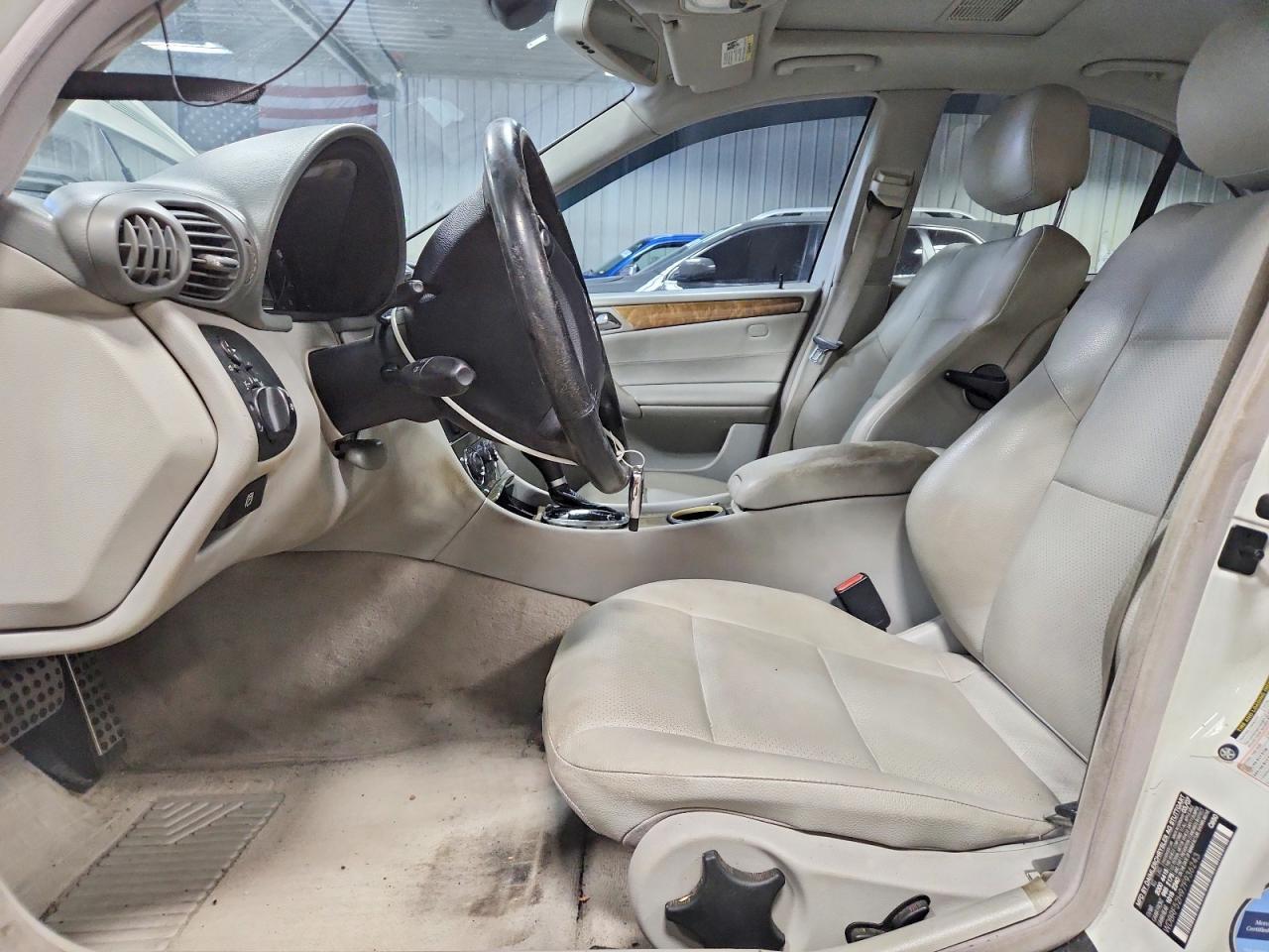 2007 Mercedes-Benz C 230